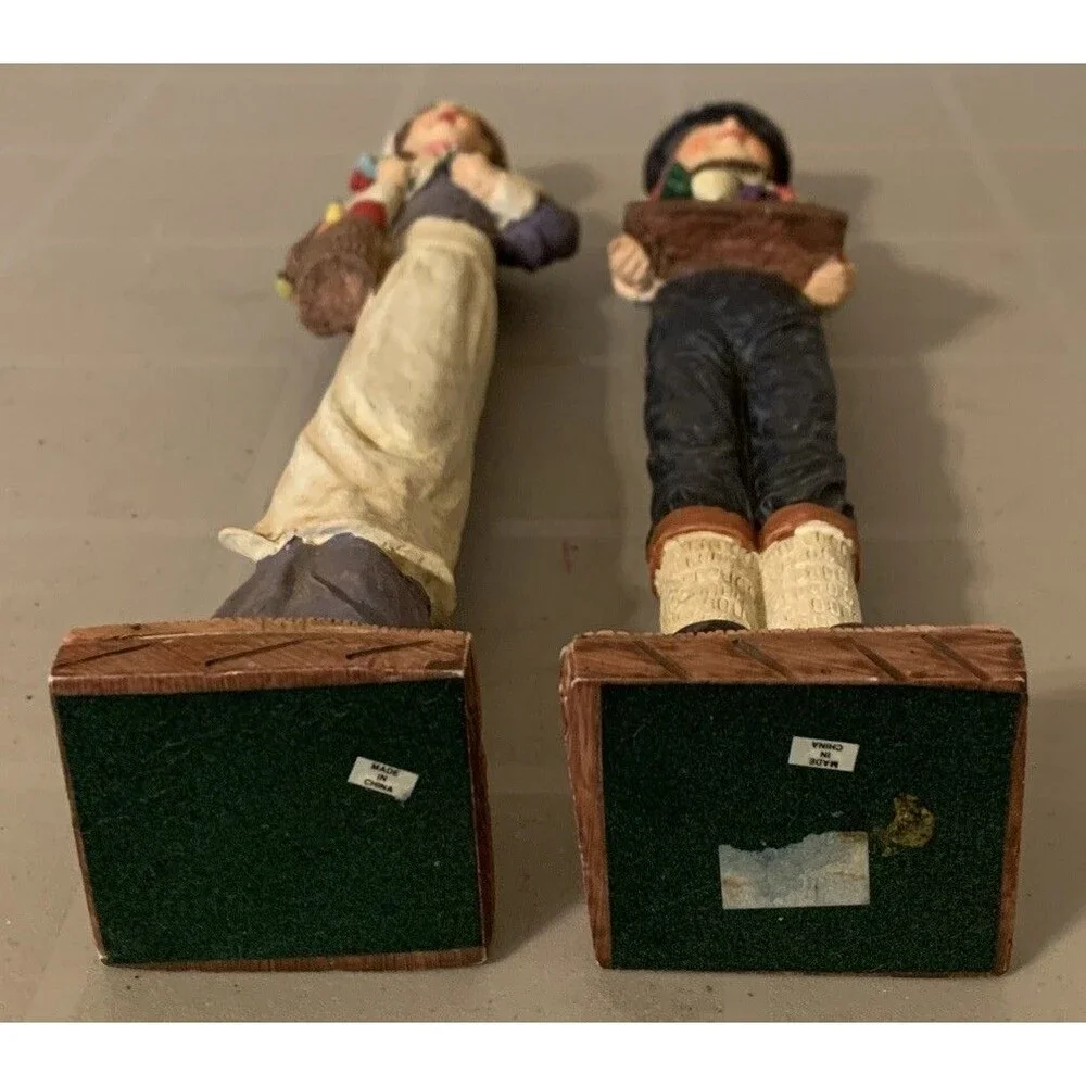 Vintage Windsor Pilgrim Couple Figurines Thanksgiving Harvest Fall Tall Pencil
